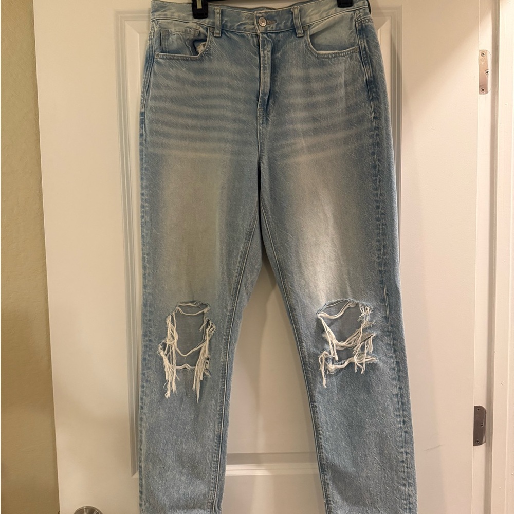 American Eagle Light Blue Distressed Mom Jeans